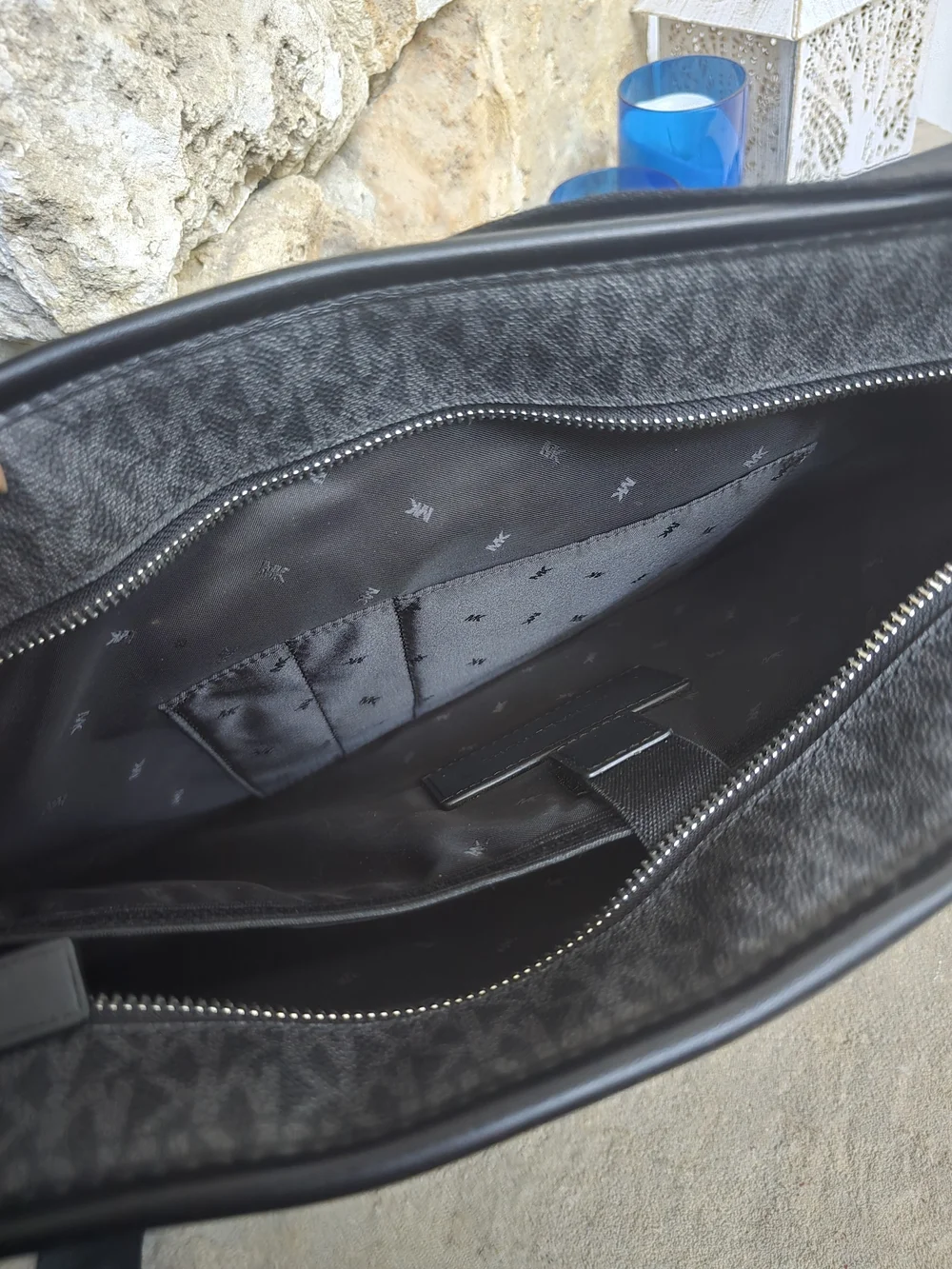 Michael Kors Men’s Dark Navy Blue Logo Messenger Bag